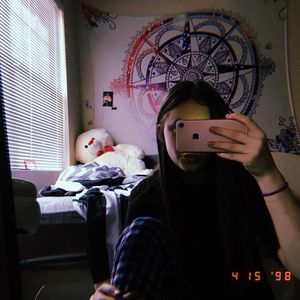 Meet your Posher, Lexi